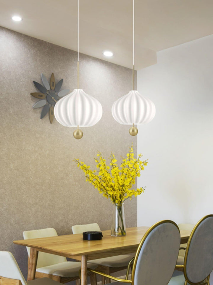 Lilli Pendant Lamp | Modern Glass Hanging Light for Dining Room | Vinlighting | Vinlighting