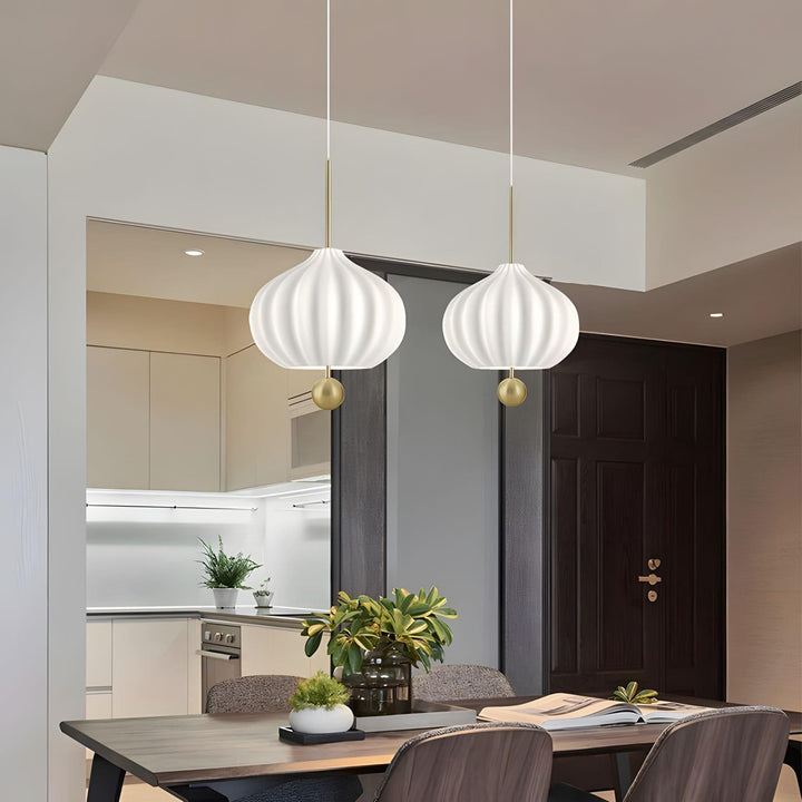 Lilli Pendant Lamp | Modern Glass Hanging Light for Dining Room | Vinlighting | Vinlighting