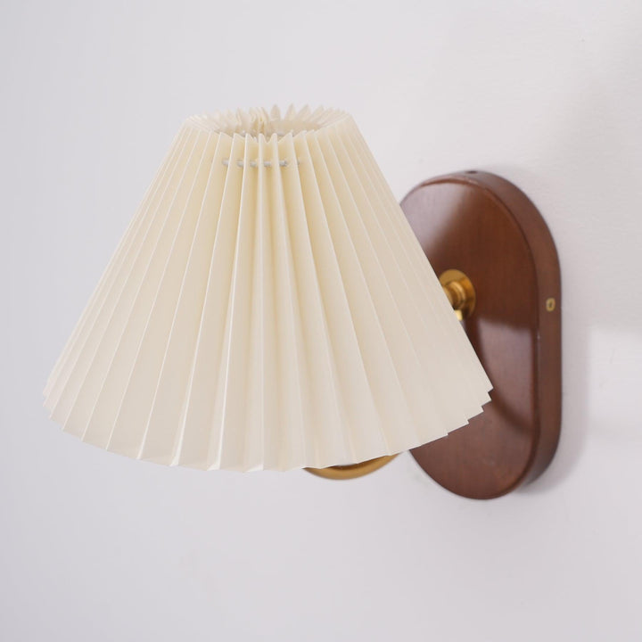 Louise Wall Lamp | Wood Vintage Light For Bedside | Vinlighting | Vinlighting | Vinlighting