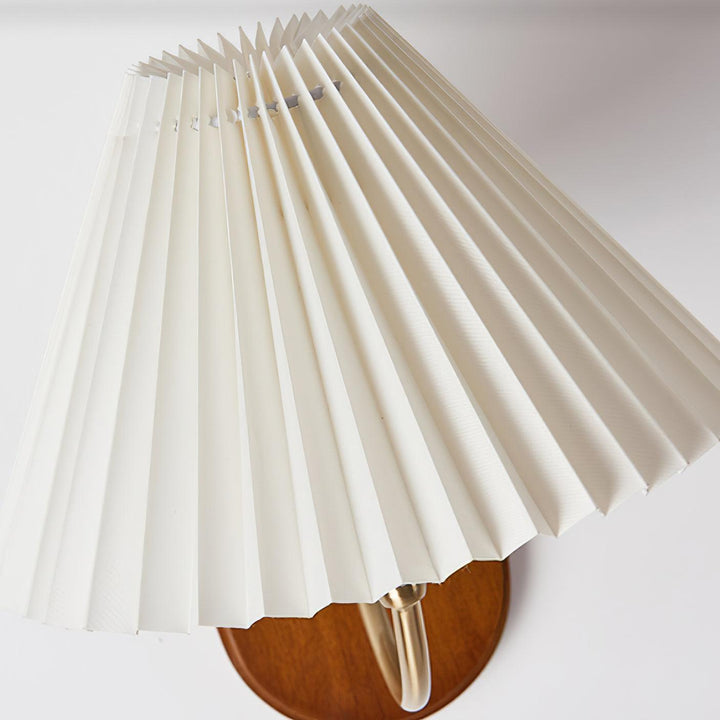 Louise Wall Lamp | Wood Vintage Light For Bedside | Vinlighting | Vinlighting | Vinlighting