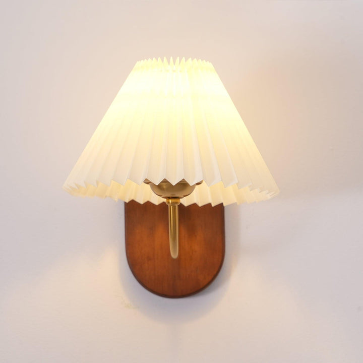 Louise Wall Lamp | Wood Vintage Light For Bedside | Vinlighting | Vinlighting | Vinlighting