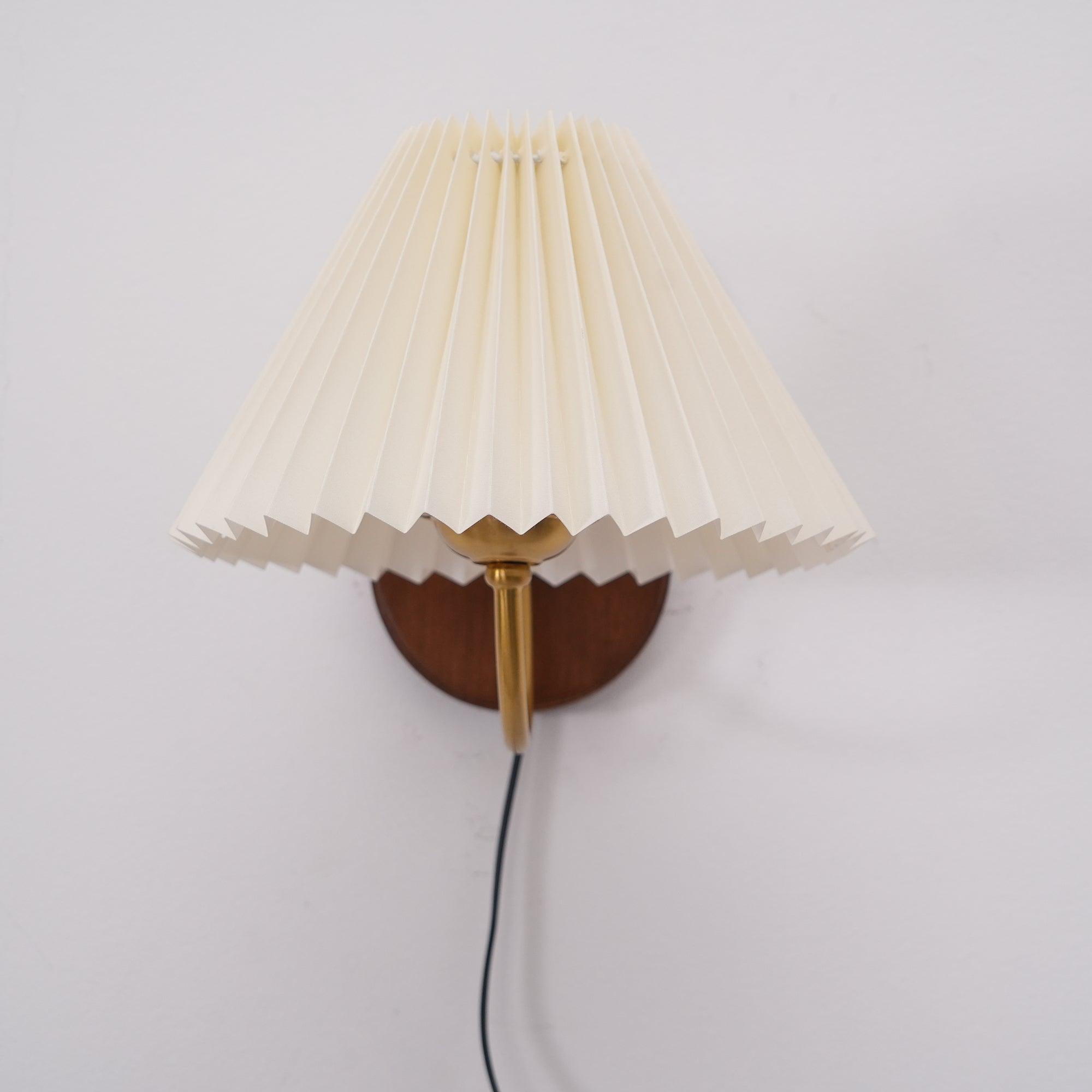 Louise Plug In Wall Lamp - Vinlighting