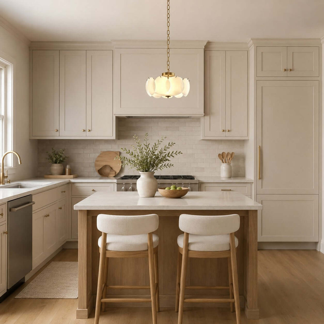 Lucerne Chandelier – Modern French Glass Chandelier for Dining | Vinlighting