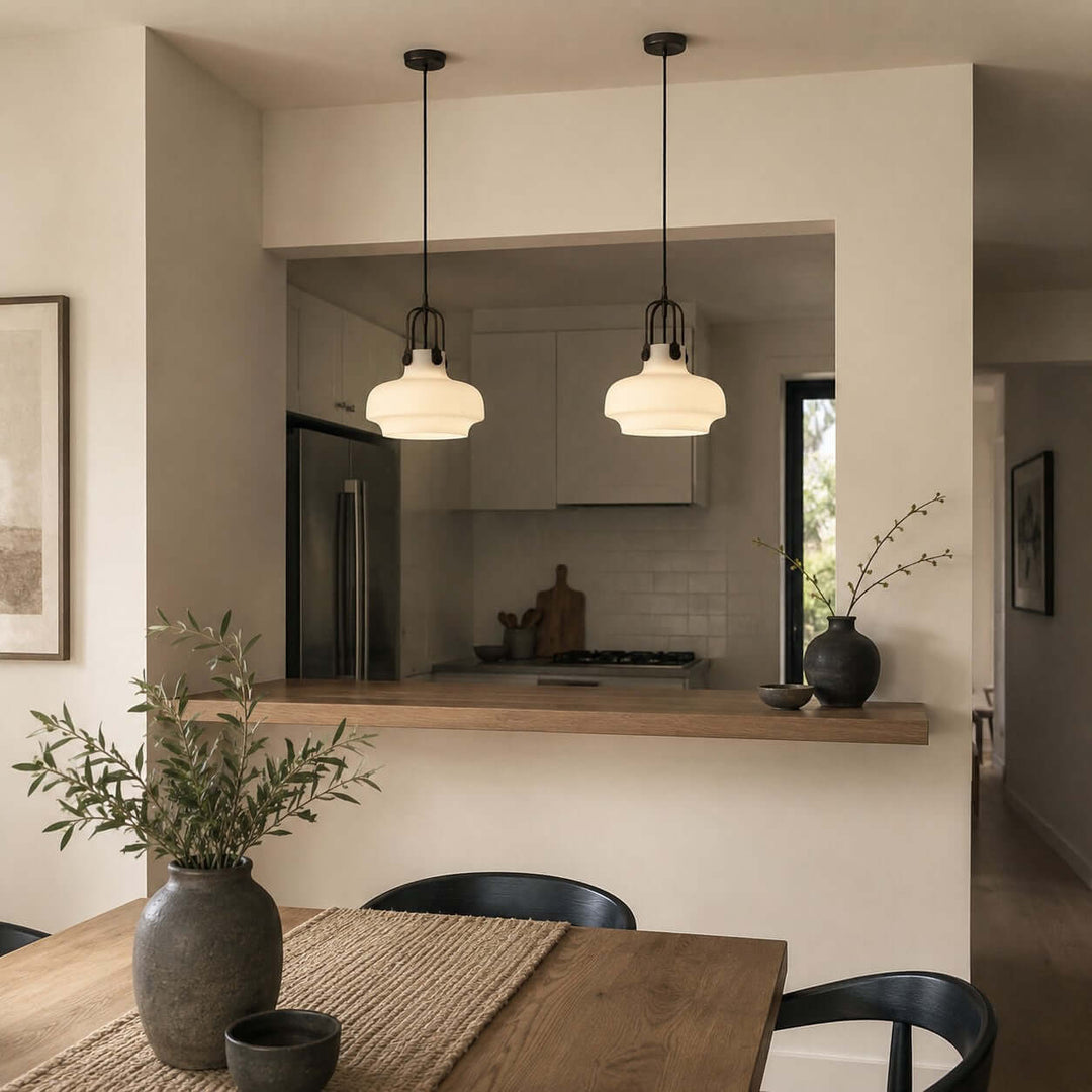 Lunaro Pendant Light