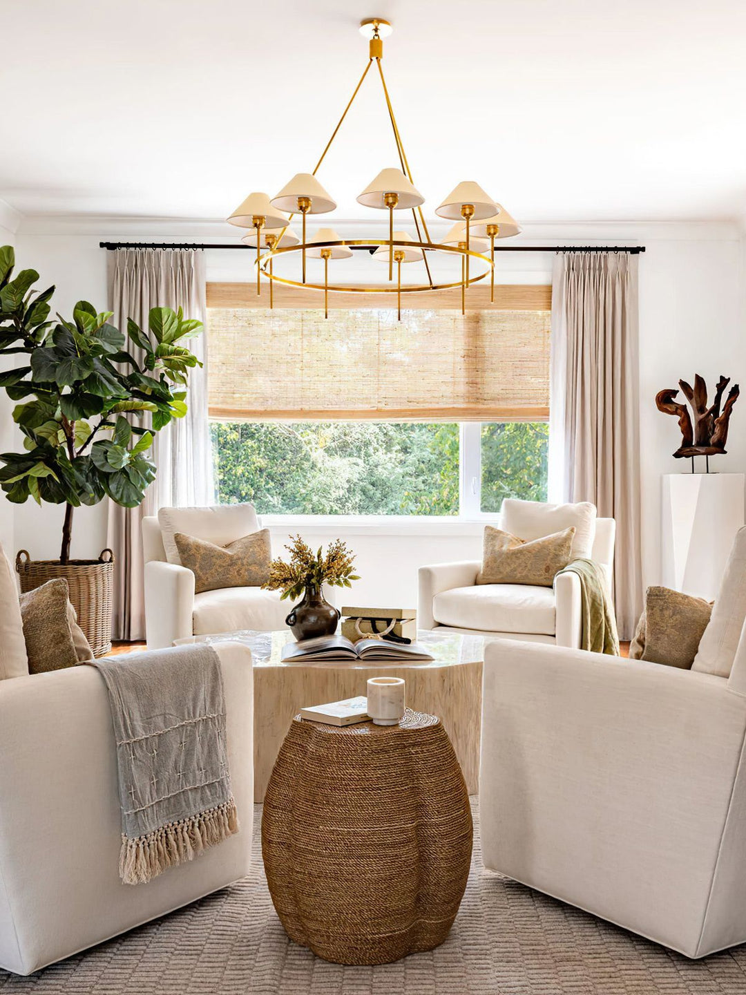 Luntra Chandelier