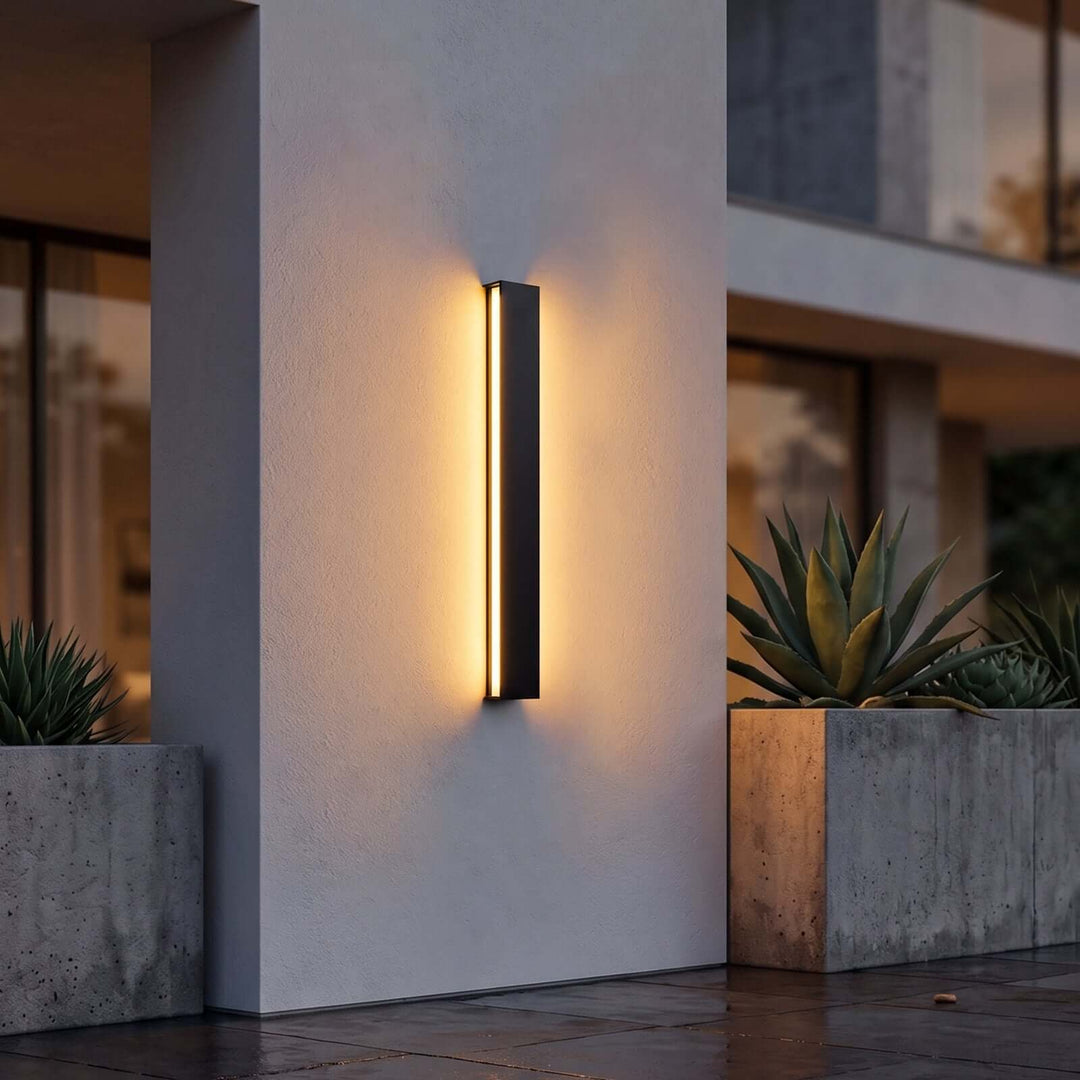 Lunvex Wall Light - Minimalist Geometric Outdoor Strip Light