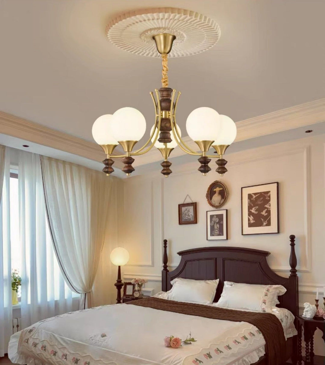 Luster Chandelier – Glass & Brass Light for Dining Area | Vinlighting