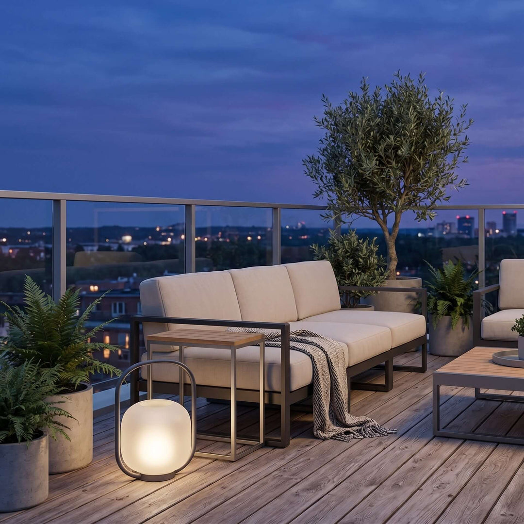 Luvano Outdoor Garden Lampp - Solar Patio Ambient Floor Lamp