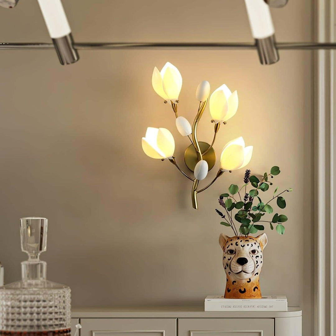 Magnolia Wall Lamp – Cream Creative Ceramic Wall Decor
