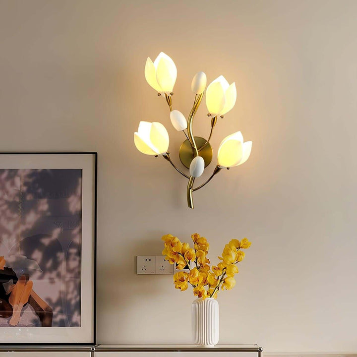 Magnolia Wall Lamp – Cream Creative Ceramic Wall Decor