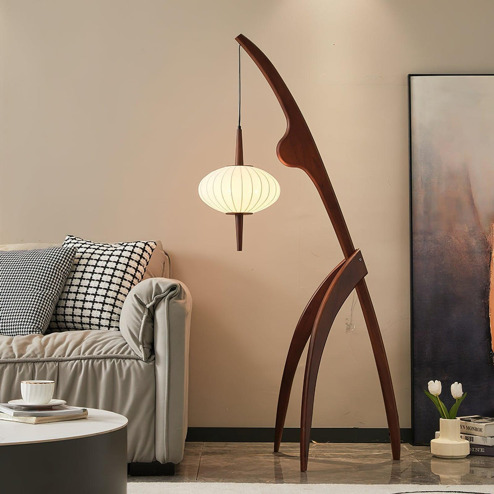 Mante Religieuse Floor Lamp - Vintage Wood Design & Bold Statement | Vinlighting | Vinlighting