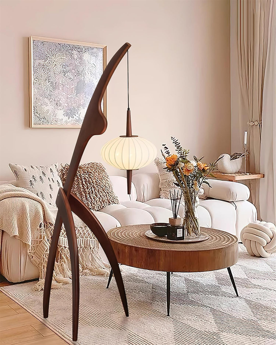 Mante Religieuse Floor Lamp - Vintage Wood Design & Bold Statement | Vinlighting | Vinlighting