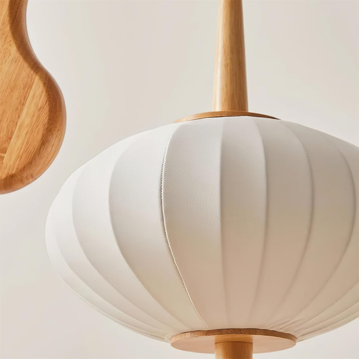 Mante Religieuse Floor Lamp - Vintage Wood Design & Bold Statement | Vinlighting | Vinlighting