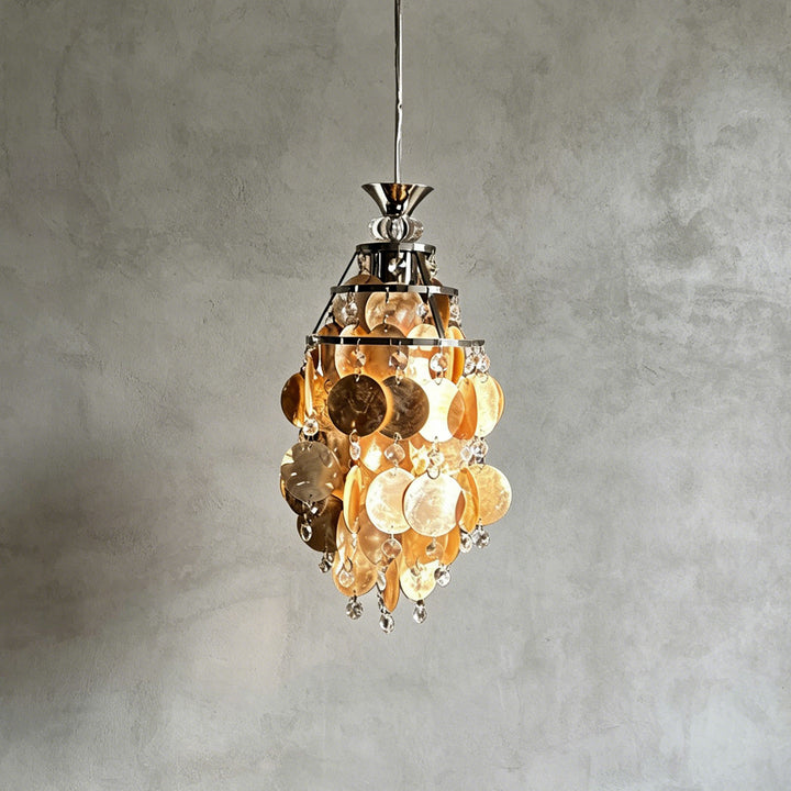 Marielle Shell Pendant Light for Cream French Bedroom Decor Style | Vinlighting