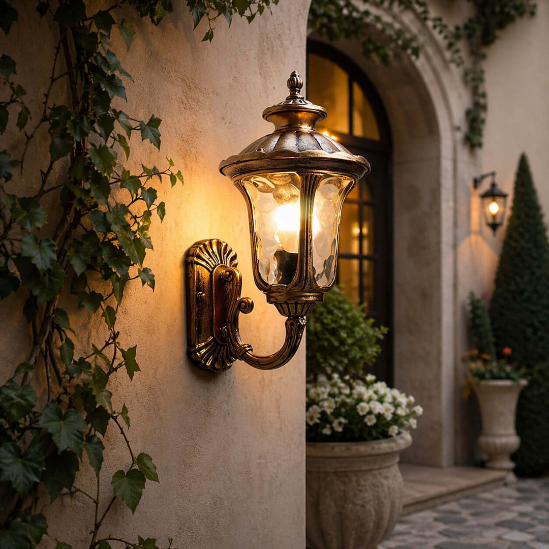 Merlune Wall Light - Mid-Century Vintage Outdoor Wall Light