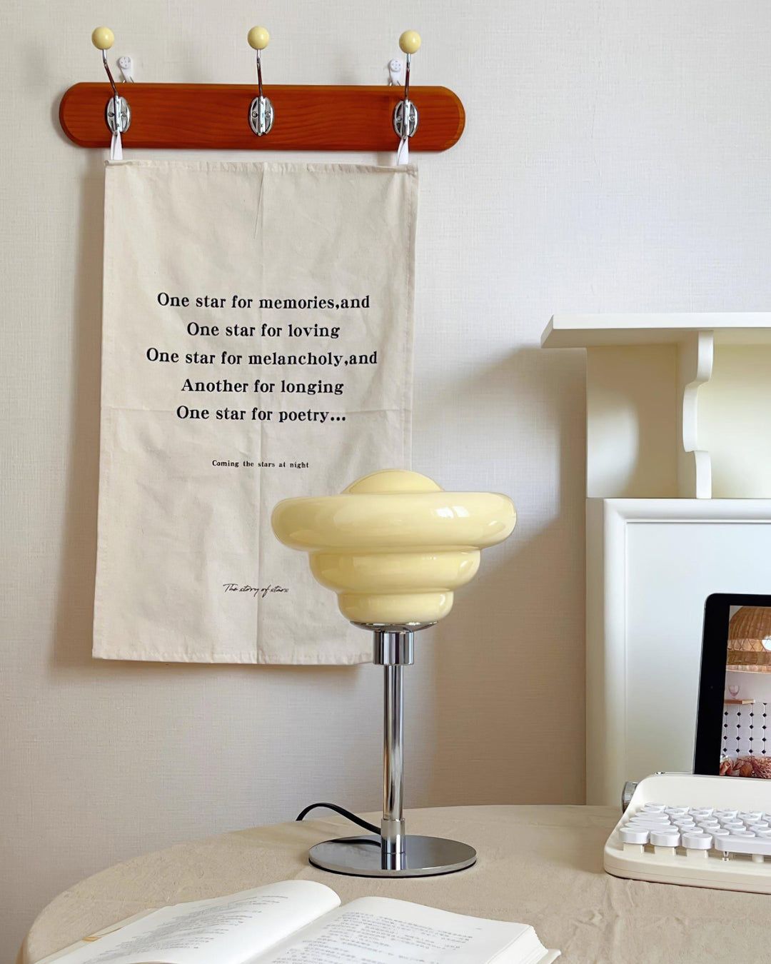 Metallica Table Lamp - Modern Green Glass | Vinlighting | Vinlighting | Vinlighting
