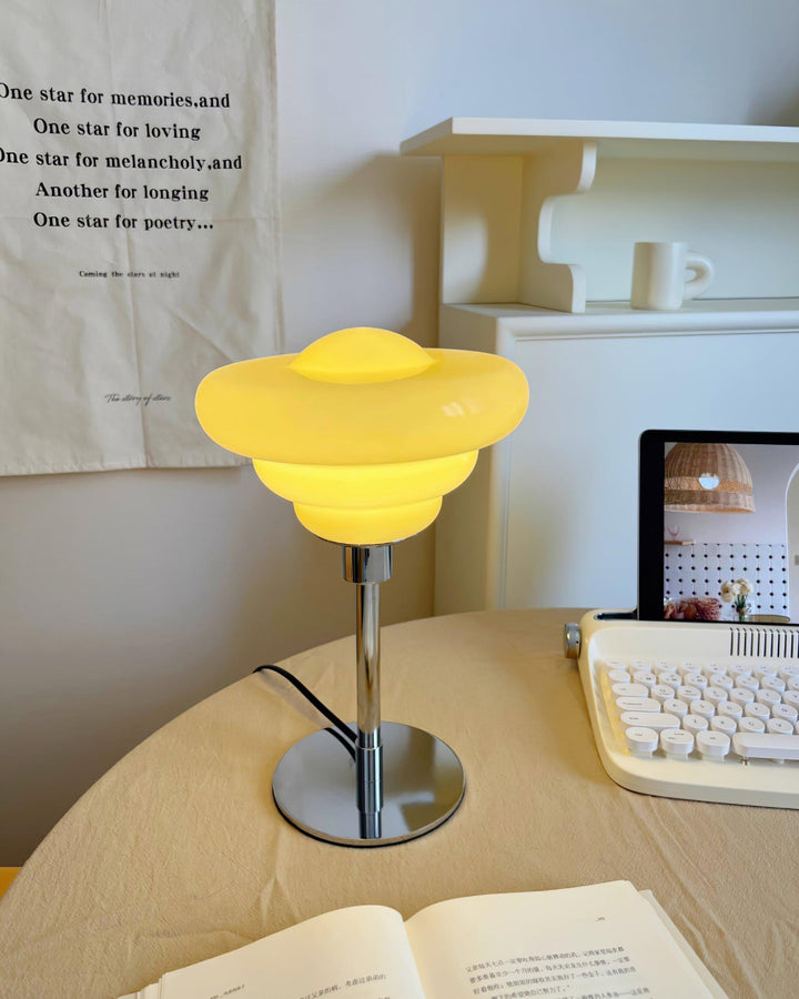 Metallica Table Lamp - Modern Green Glass | Vinlighting | Vinlighting | Vinlighting