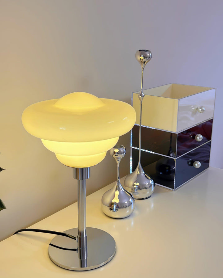 Metallica Table Lamp - Modern Green Glass | Vinlighting | Vinlighting | Vinlighting