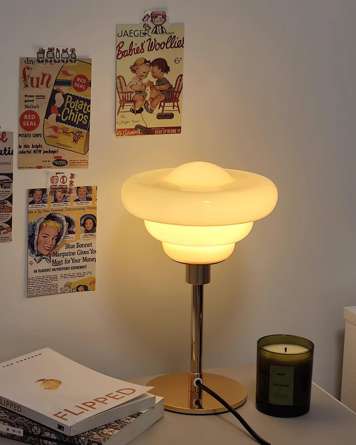 Metallica Table Lamp - Modern Green Glass | Vinlighting | Vinlighting | Vinlighting