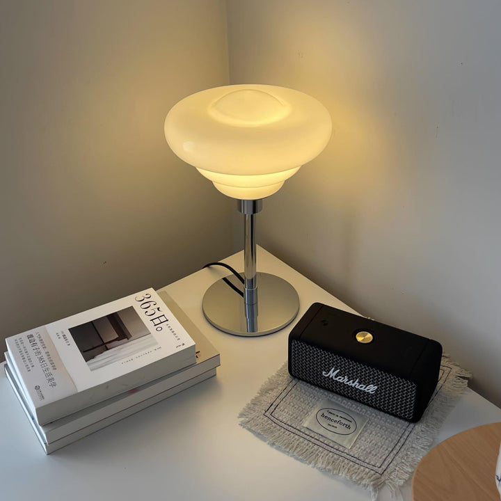 Metallica Table Lamp - Modern Green Glass | Vinlighting | Vinlighting | Vinlighting