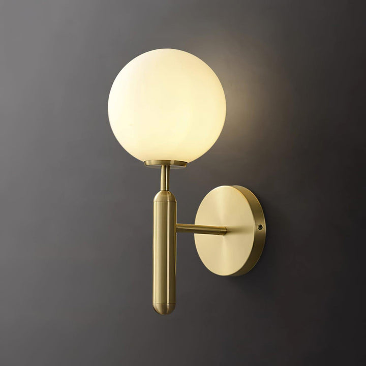Miira Wall Light - Mid Century Brass Sconce | Vinlighting | Vinlighting