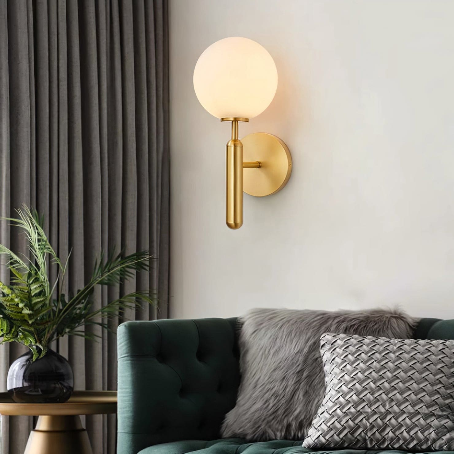 Miira Wall Light - Vinlighting