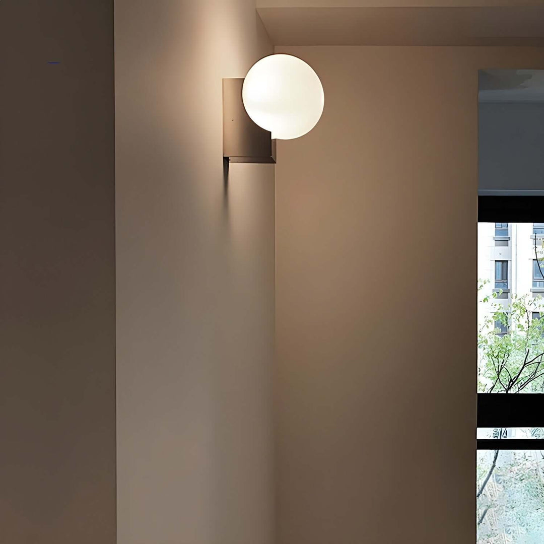 Mirevo Wall Lamp – Nordic Minimalist Creative Geometric Aisle