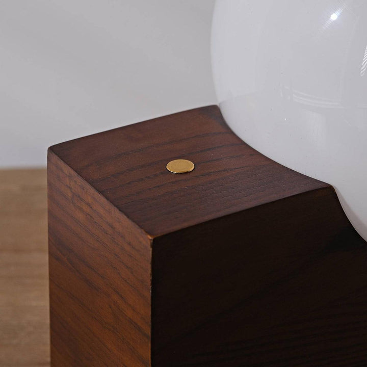 Moden Eveline Table Light – Stylish Perforated Design for Soft Glow | Vinlighting