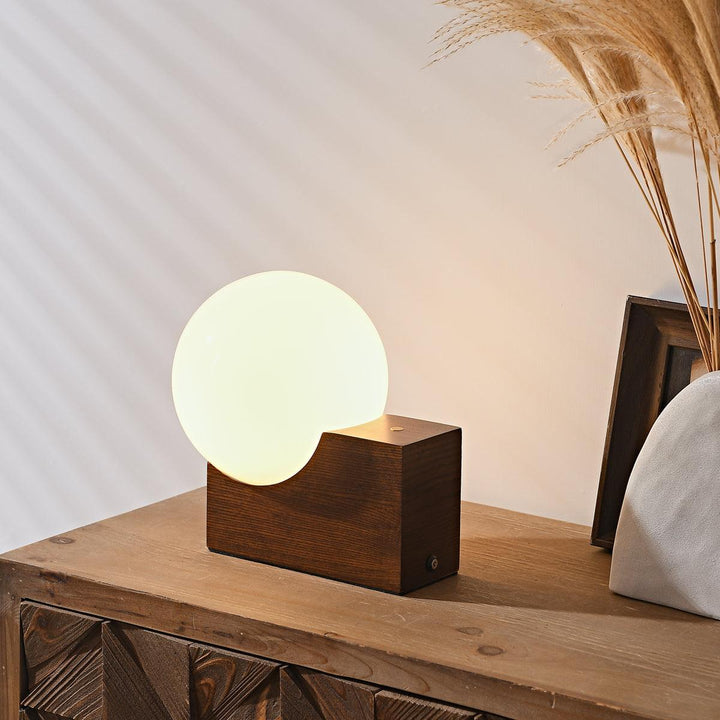 Moden Eveline Table Light – Stylish Perforated Design for Soft Glow | Vinlighting