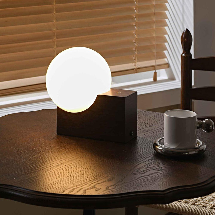 Moden Eveline Table Light – Stylish Perforated Design for Soft Glow | Vinlighting