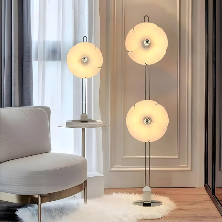 Modern Art Deco Metal 2093 Floor Lamp for Living Room or Office Corner | Vinlighting | Vinlighting