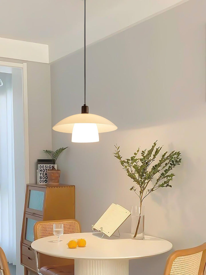 Modern Iron Pendant Light - Hanging Lamp for Kitchen Island and Dining | Vinlighting | Vinlighting