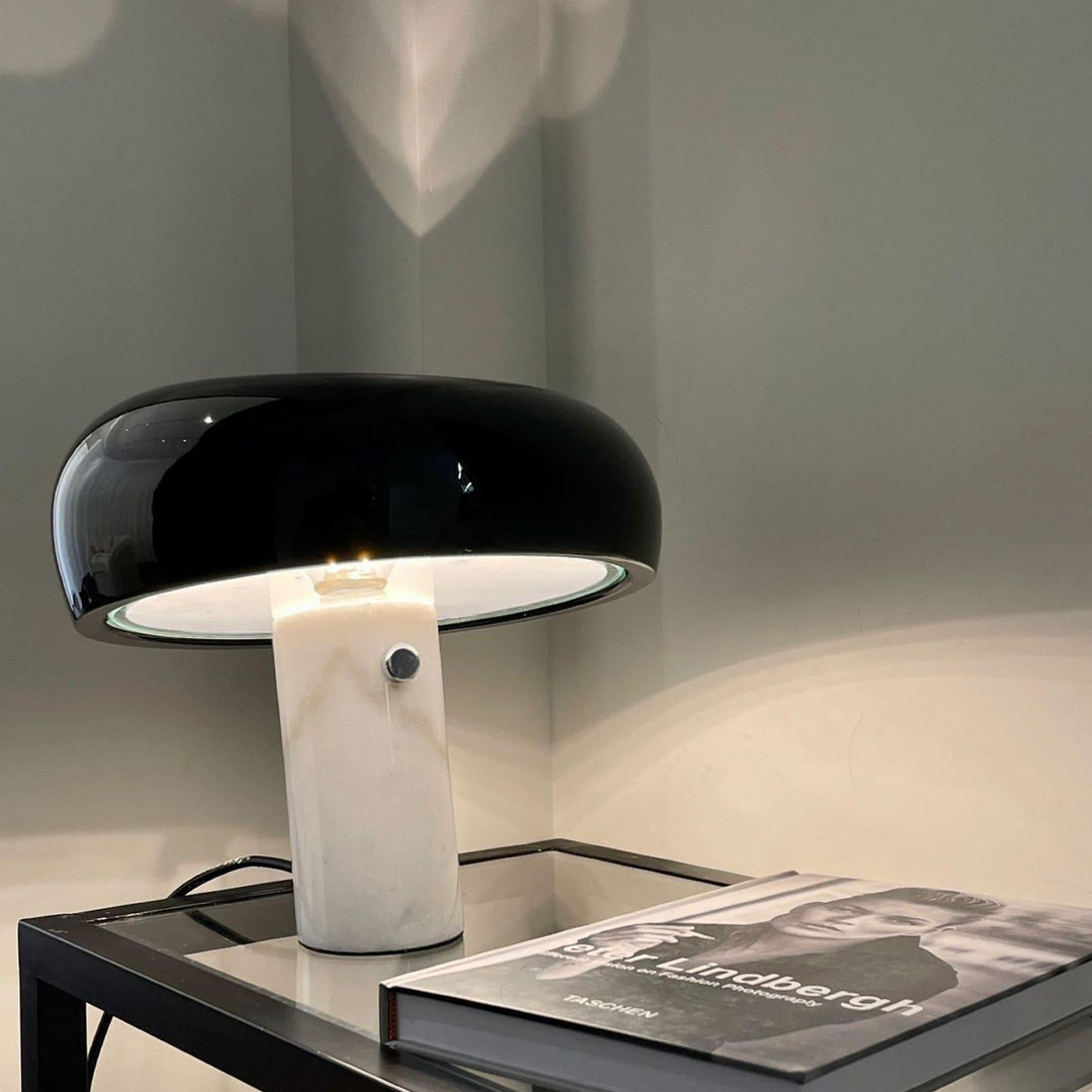 Modern Lamps for Living Room - Snoopy Table Lamp | Vinlighting | Vinlighting