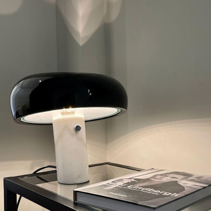 Modern Lamps for Living Room - Snoopy Table Lamp | Vinlighting | Vinlighting