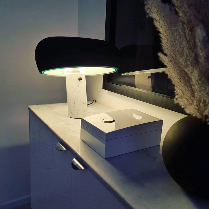 Modern Lamps for Living Room - Snoopy Table Lamp | Vinlighting | Vinlighting