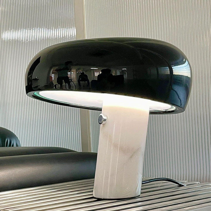 Modern Lamps for Living Room - Snoopy Table Lamp | Vinlighting | Vinlighting