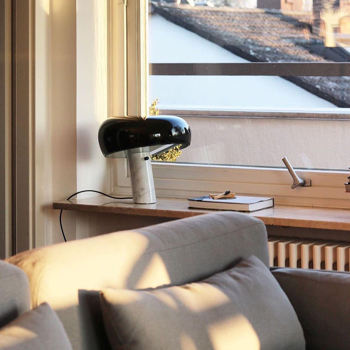 Modern Lamps for Living Room - Snoopy Table Lamp | Vinlighting | Vinlighting