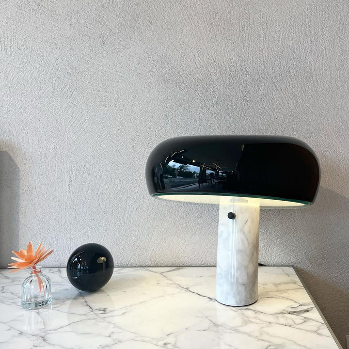 Modern Lamps for Living Room - Snoopy Table Lamp | Vinlighting | Vinlighting