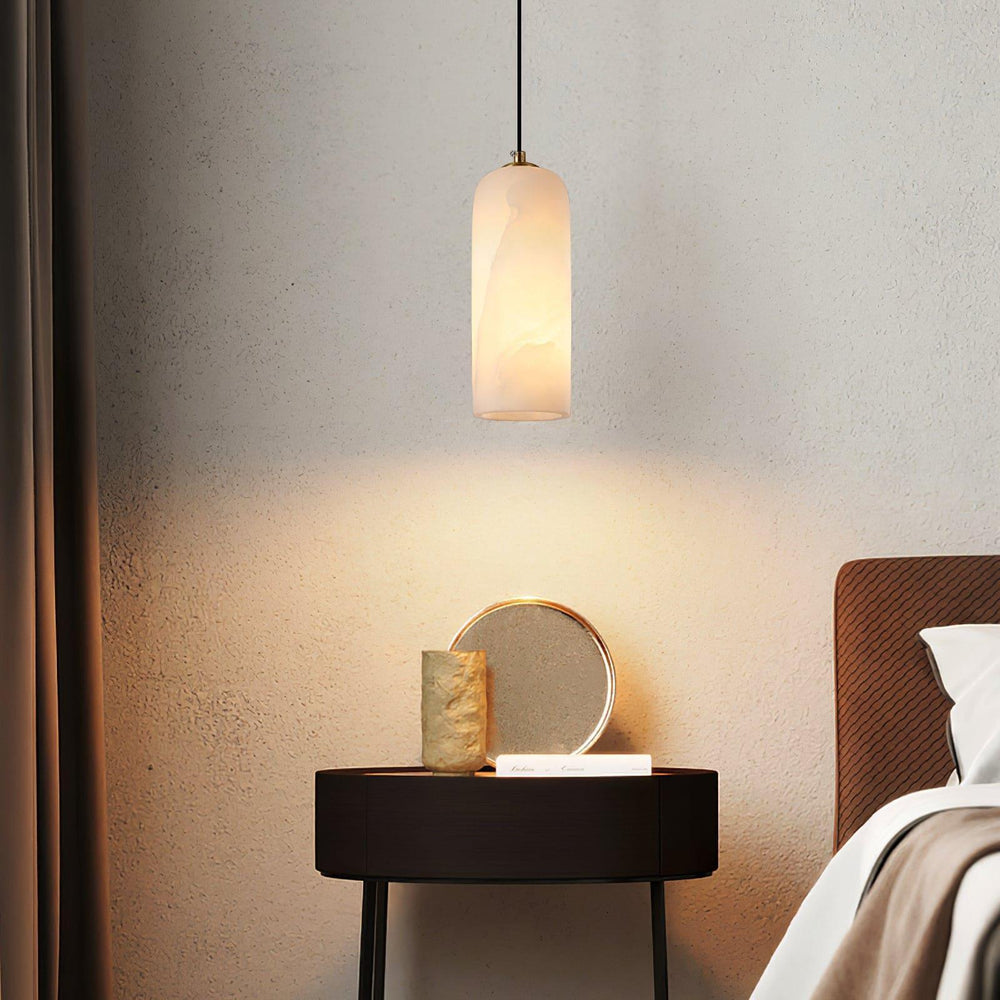 Monty Pendant Lamp | Brass Alabaster Hanging Light for Bedside & Bar | Vinlighting | Vinlighting
