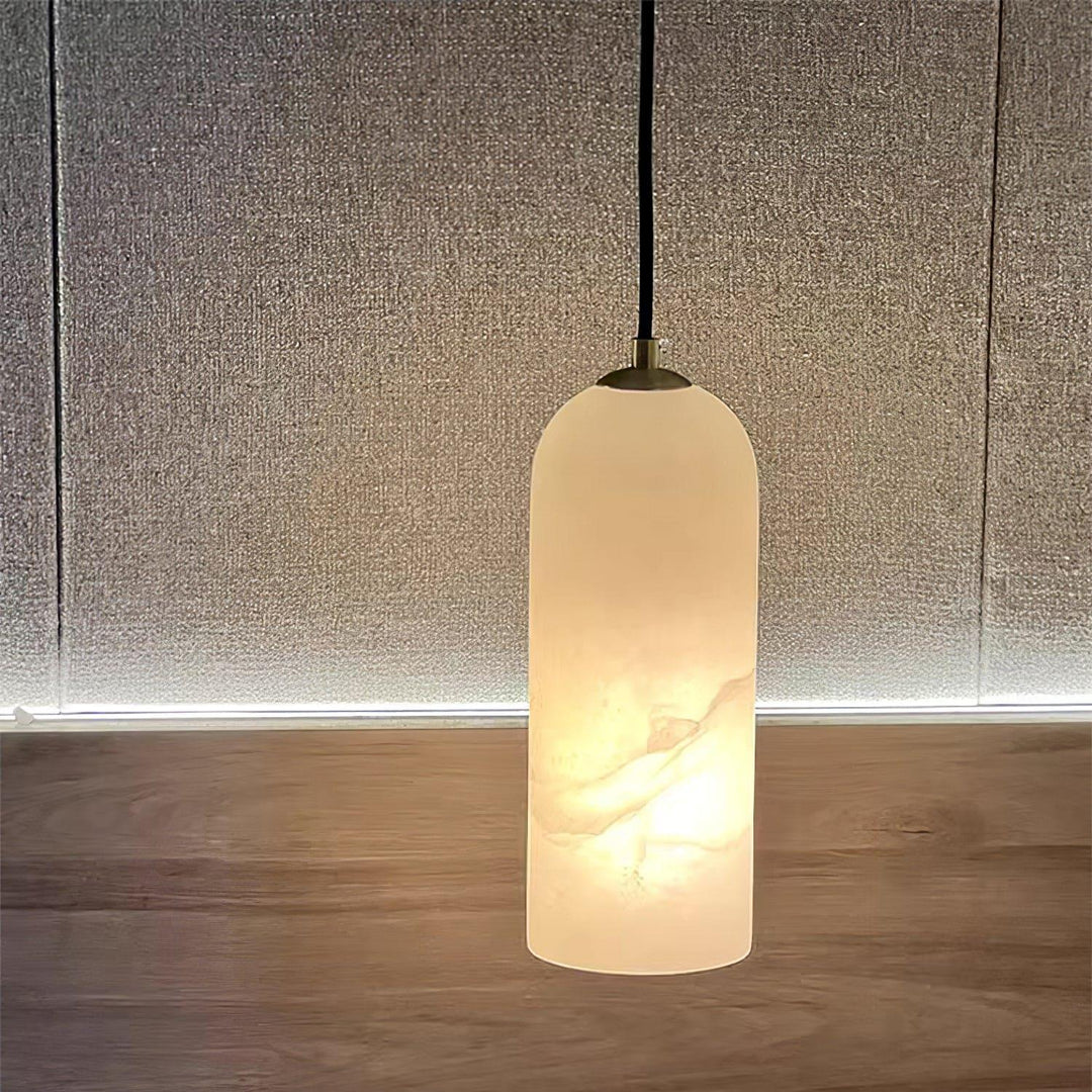Monty Pendant Lamp | Brass Alabaster Hanging Light for Bedside & Bar | Vinlighting | Vinlighting