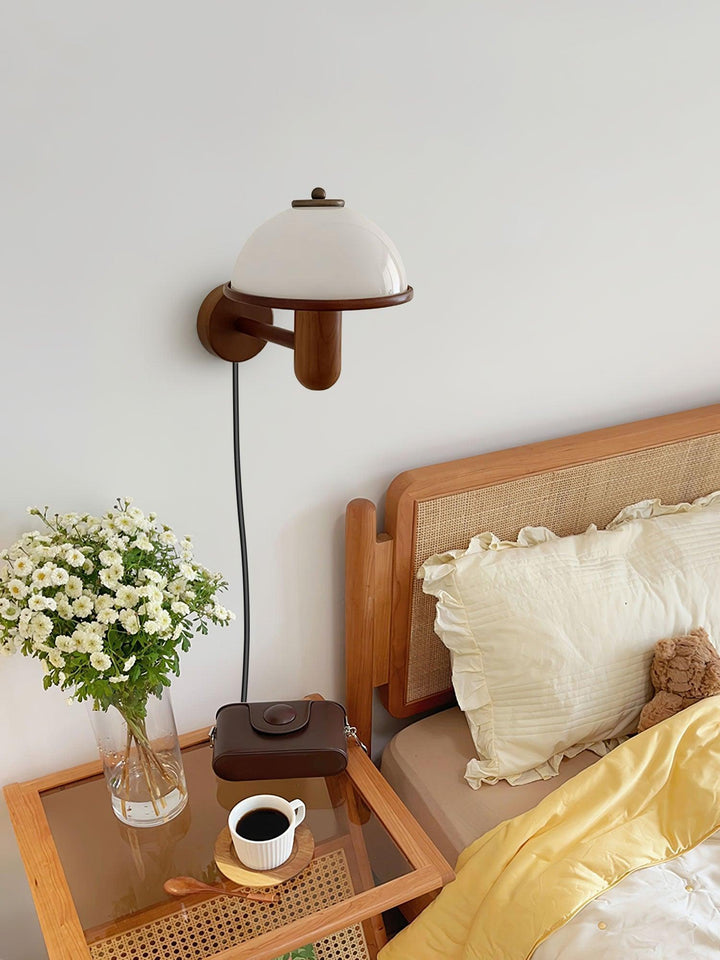 Mushroom Wood Wall Lamp - Rustic Lighting | Vinlighting | Vinlighting