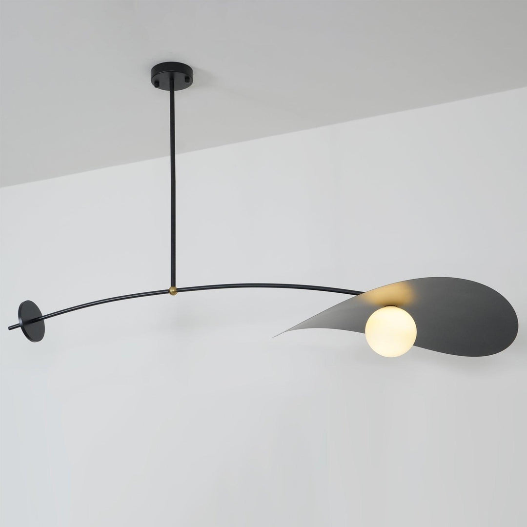 Myrna Chandelier – Adjustable French-Style Lighting with Romantic Glow | Vinlighting | Vinlighting