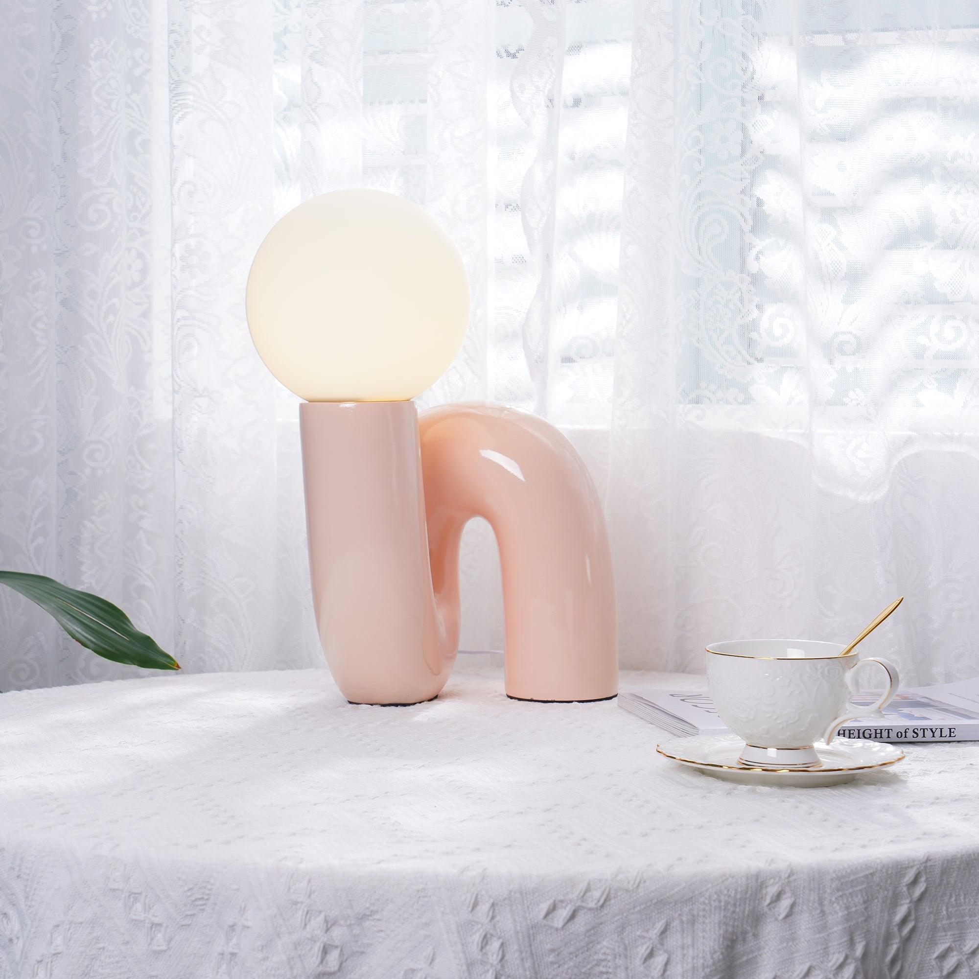 Neotenic Table Lamp - Vinlighting