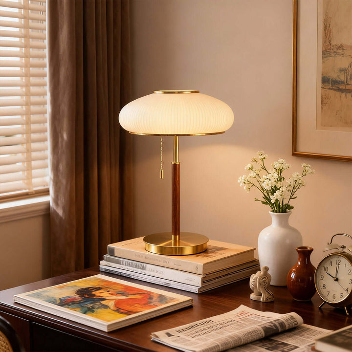 Nalivo Table Lamp – French Retro Glass Lamp
