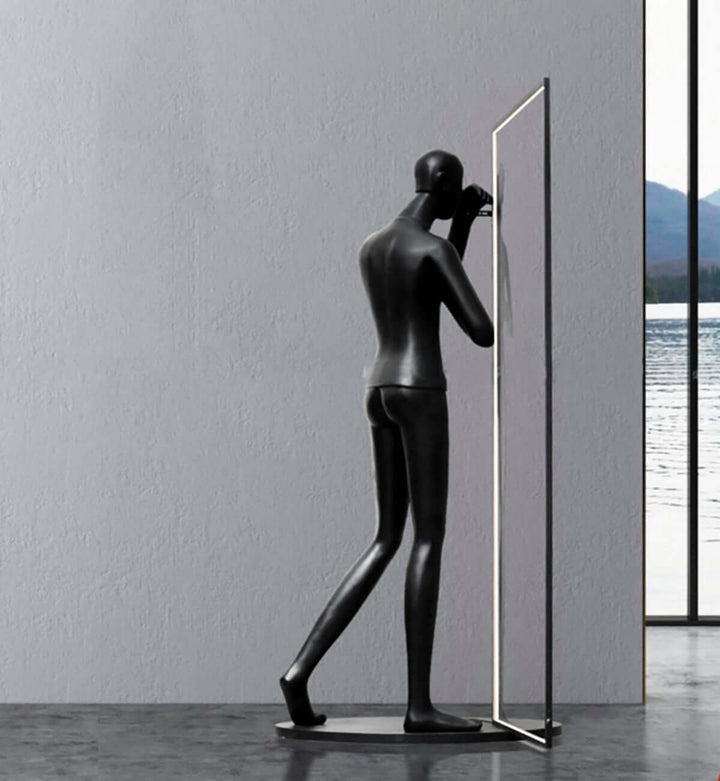 Nayru Sculpture Floor Lamp – Art Deco Sculptural Light