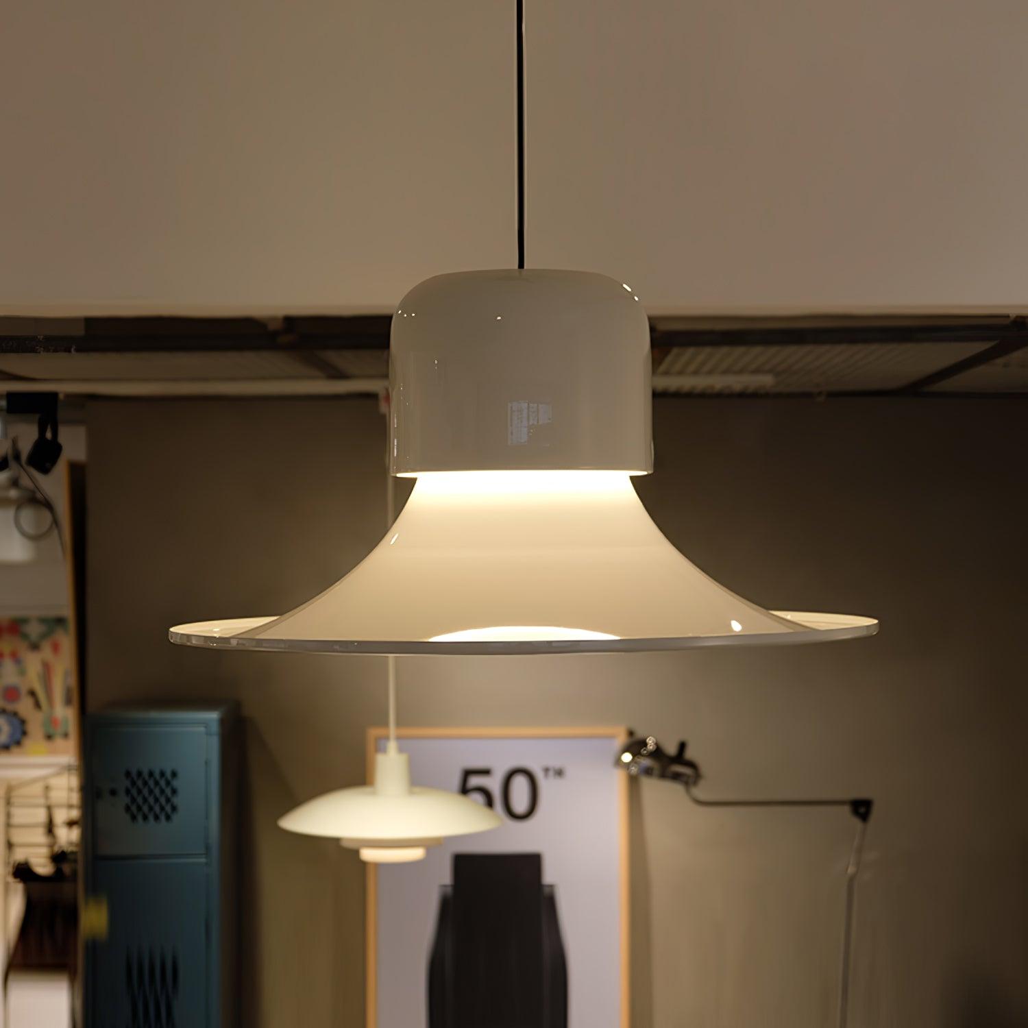 Nordisk Pendant Light