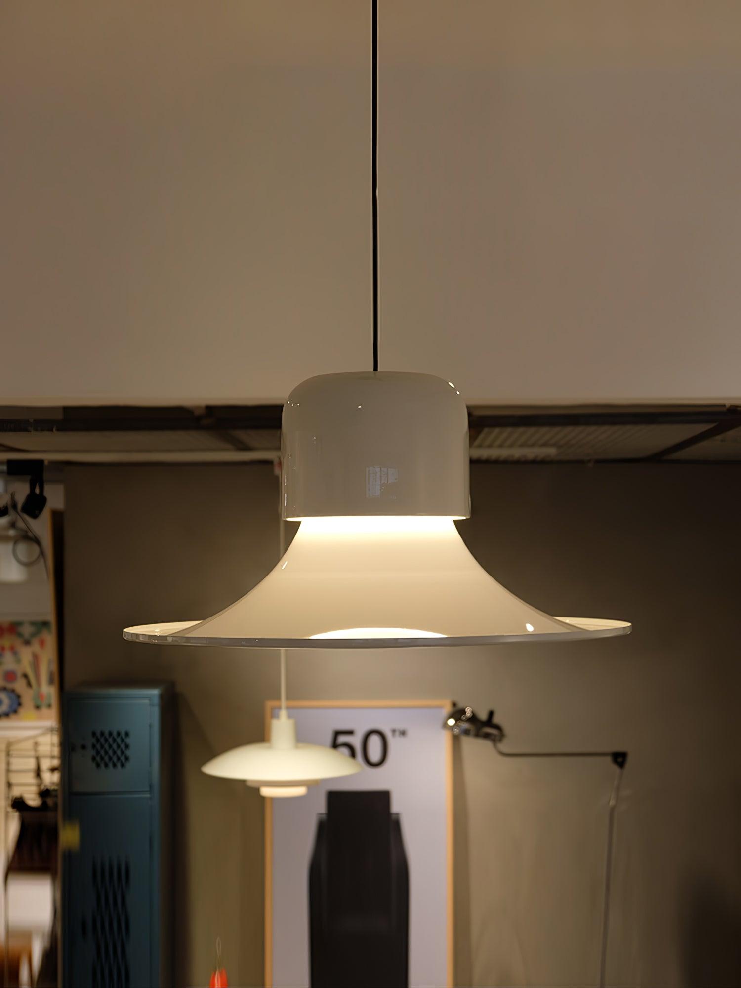 Nordisk Pendant Light