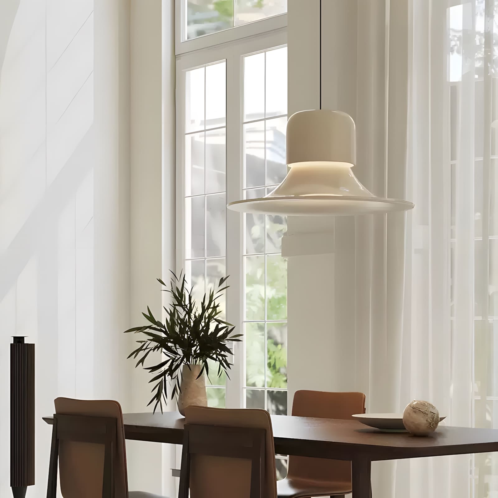 Nordisk Pendant Light