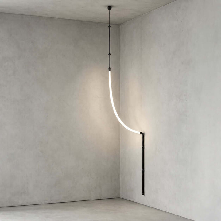 Norvian Wall Lamp