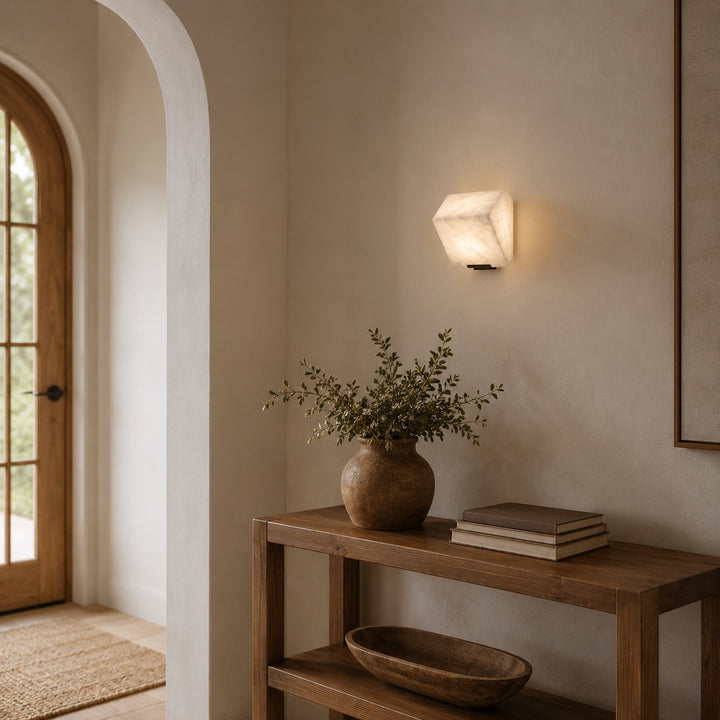 Novira Wall Lamp
